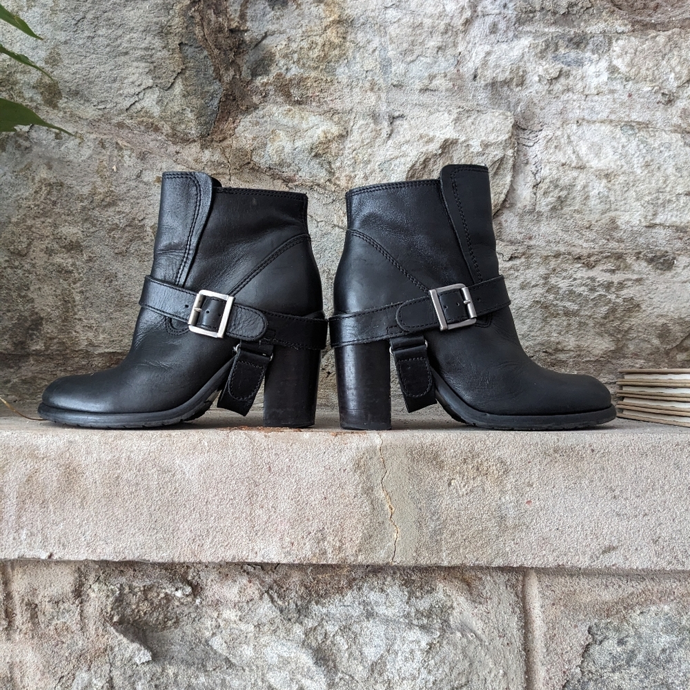 AllSaints Jules Black Leather Harness Ankle Boots – Size 7